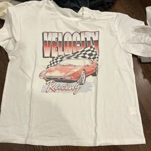 Oversized graphic tee